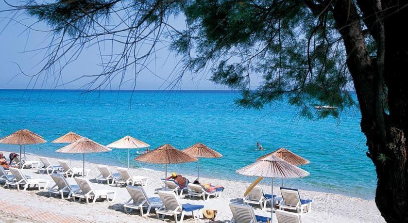 Sunny Villas Resort & Spa Ханиоти Екстериор снимка