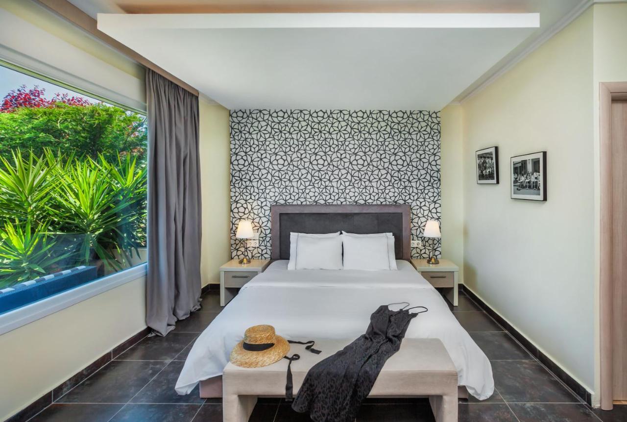 Sunny Villas Resort & Spa Ханиоти Екстериор снимка