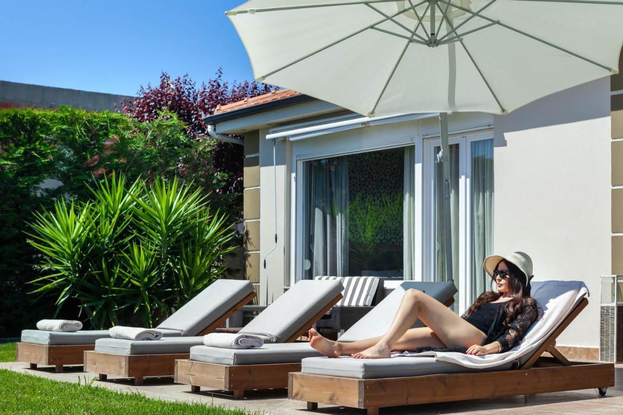 Sunny Villas Resort & Spa Ханиоти Екстериор снимка