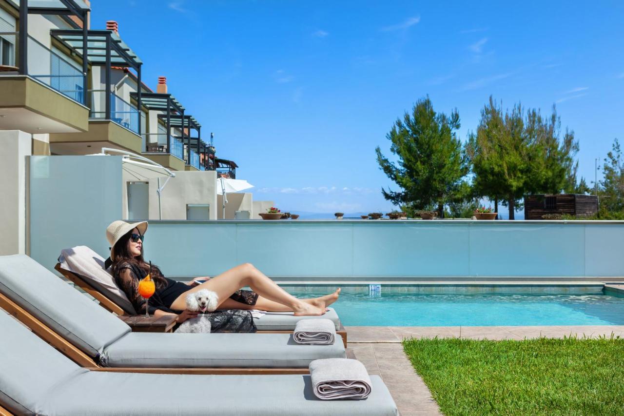 Sunny Villas Resort & Spa Ханиоти Екстериор снимка