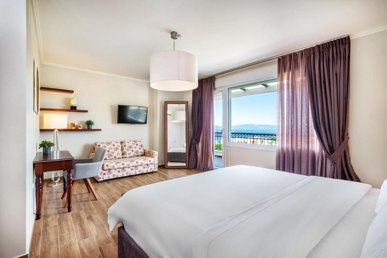 Sunny Villas Resort & Spa Ханиоти Екстериор снимка