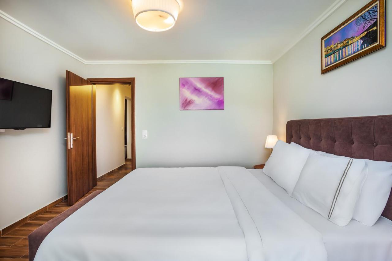 Sunny Villas Resort & Spa Ханиоти Екстериор снимка